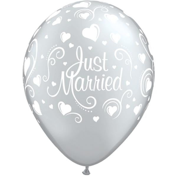 28cm Round Diamond Clear Just Married Hearts #18652 - Pack of 50
